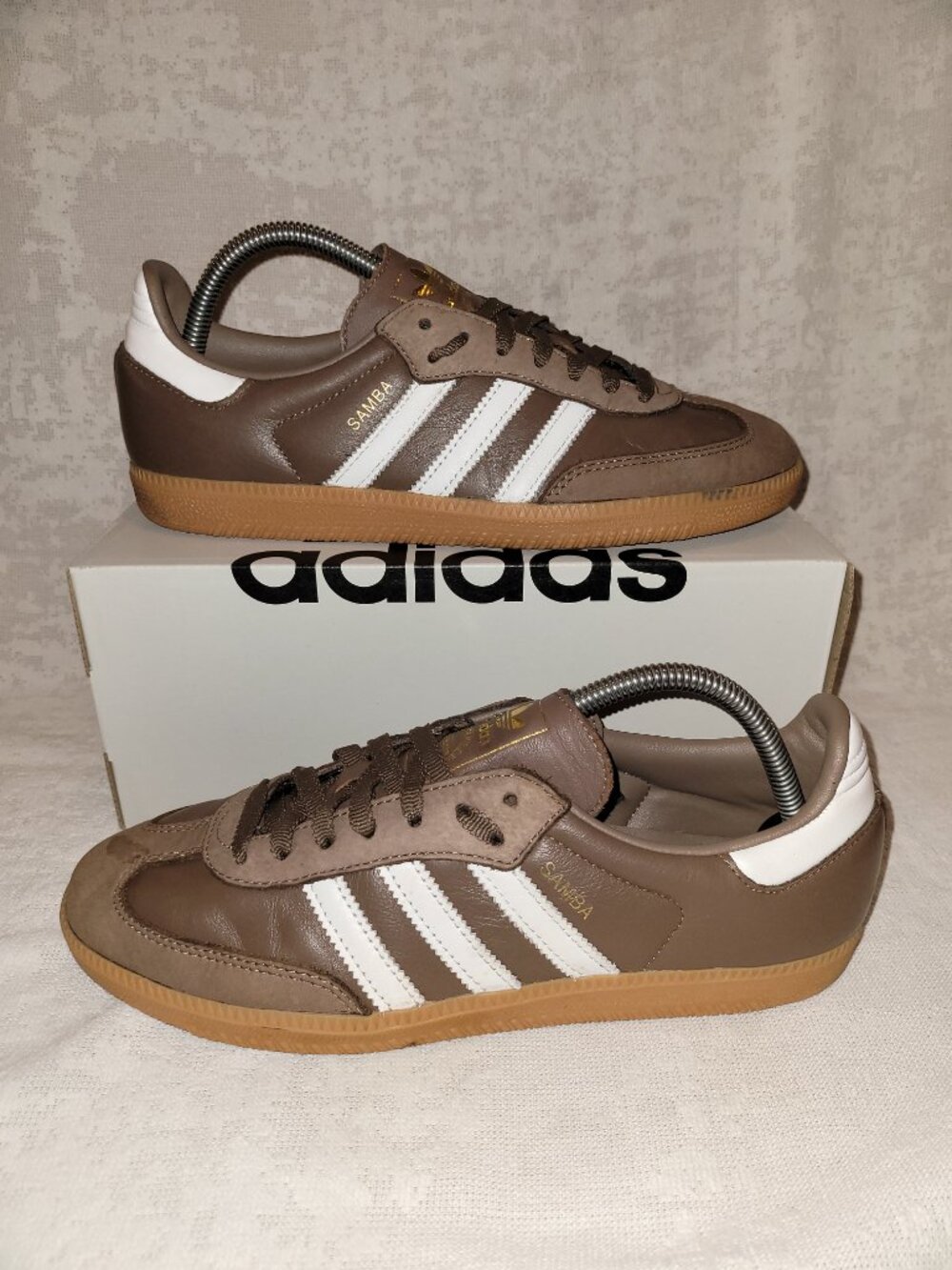 Adidas Samba OG Earth Strata Brown White Gum Leather IE6522 Women's Size 9.5